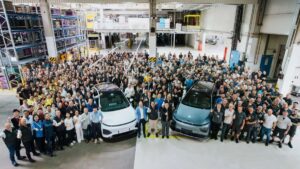 magna-secures-xpeng-contract-to-assemble-electric-vehicles-in-austria